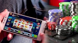 Filipino sports bettor checking live odds on okgames ph mobile